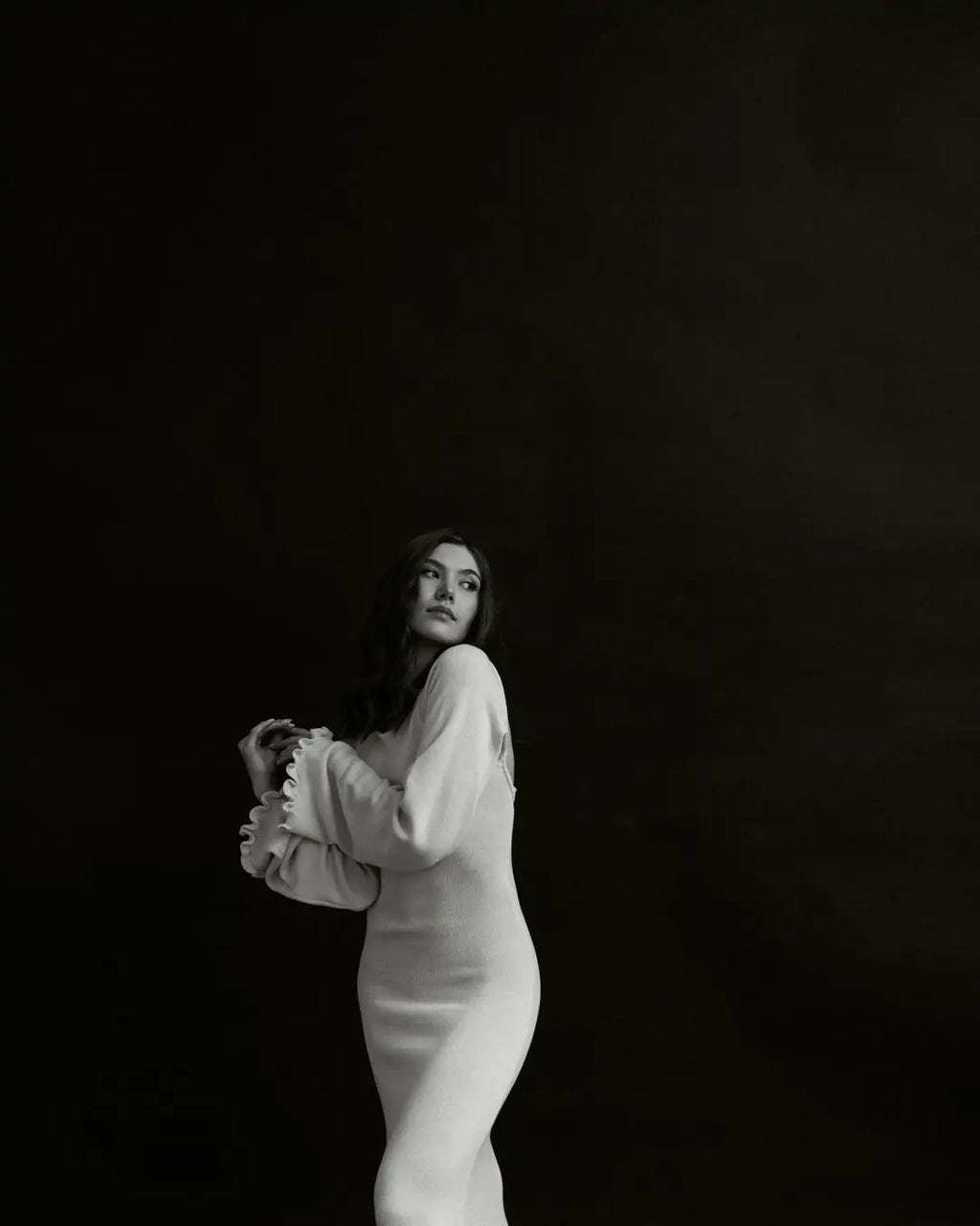 Cryptographic Elegant Knitted Sweater Maxi Dress Outfits for Women Flare Sleeve Sexy Backless Dresses Edible Tree Fungus Clothes