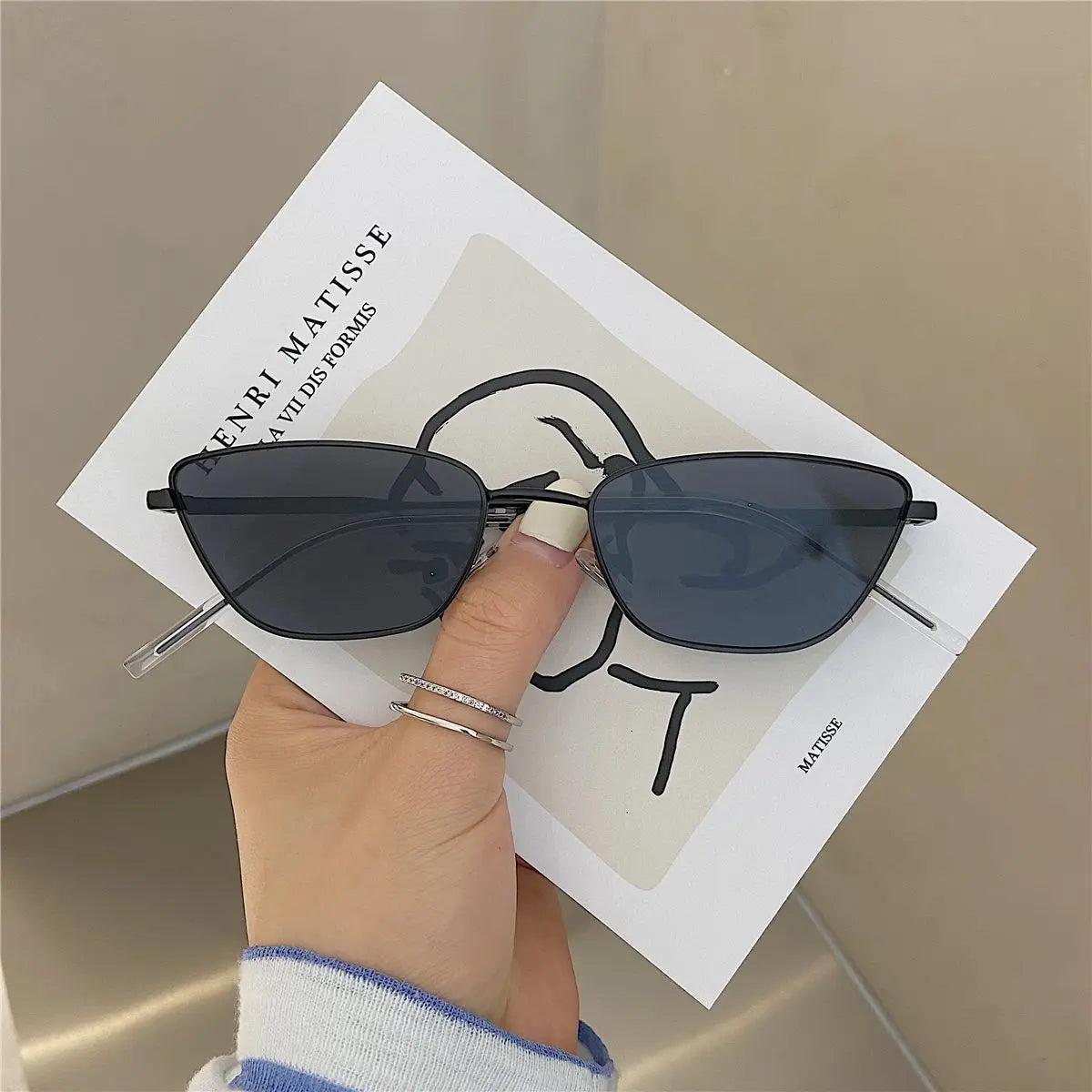 Classic Cat Eye Sunglasses Women Luxury Brand Metal Frame Brown Sun Glasses Trendy UV400 Eyewear Shades Vintage Солнечные Очки