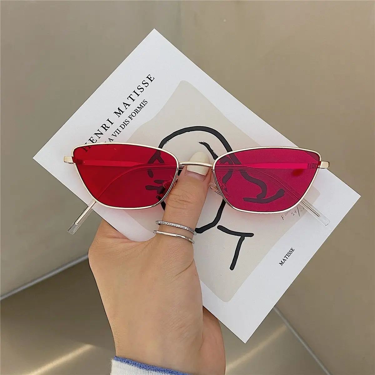 Classic Cat Eye Sunglasses Women Luxury Brand Metal Frame Brown Sun Glasses Trendy UV400 Eyewear Shades Vintage Солнечные Очки